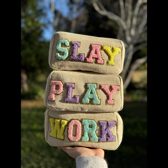 Custom Makeup Bags, Bridal Shower Gift, Wedding Favor, Cosmetic Case - Picture 8 of 10